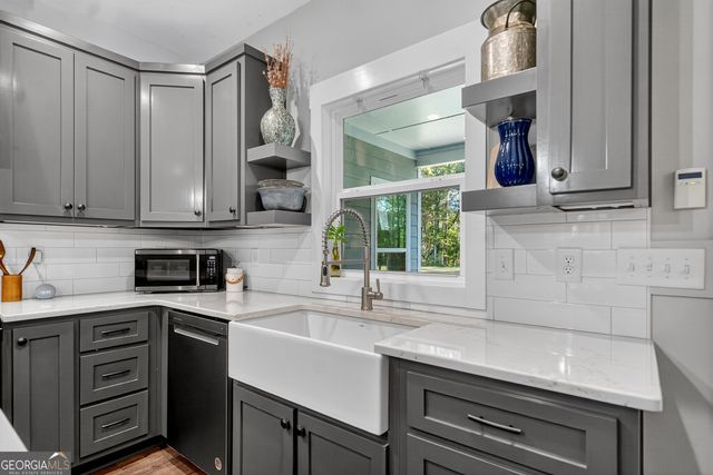 63 Stovall Road, Lagrange, GA 30241