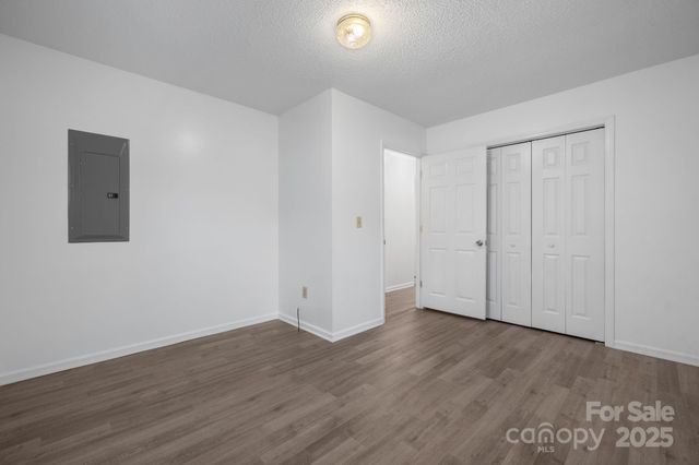 118 W 15th Street, Newton, NC 28658