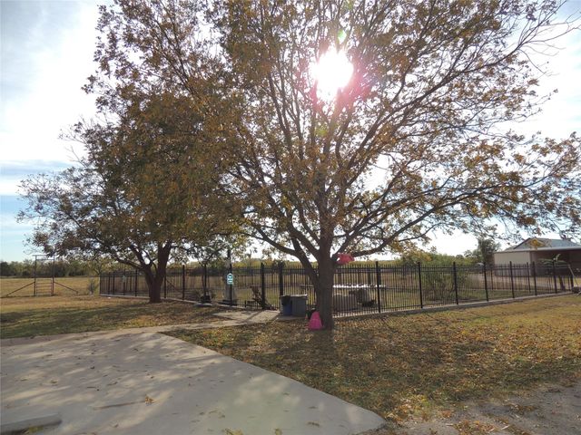 150 CR 676, Tuscola, TX 79562