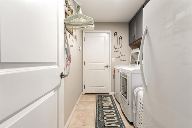 10036 CRESTED FRINGE DRIVE, Riverview, FL 33578