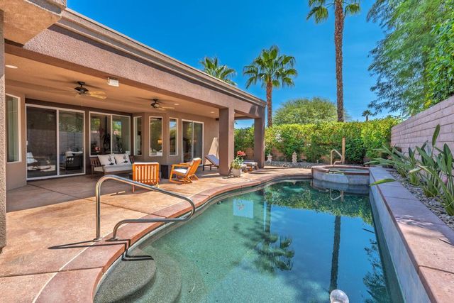 7 Hillcrest Drive, Palm Desert, CA 92260