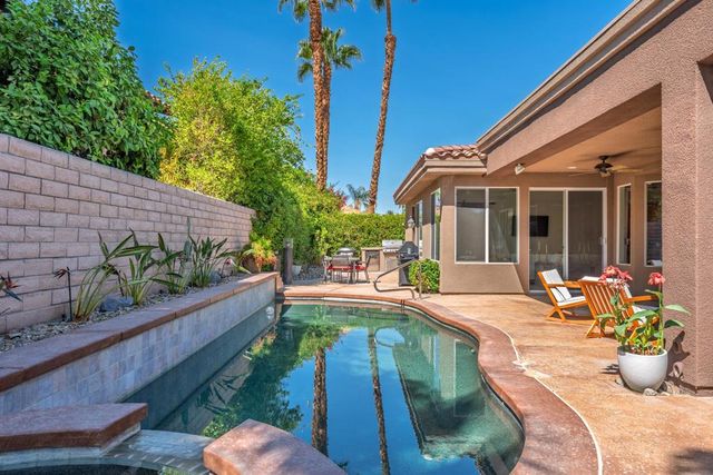 7 Hillcrest Drive, Palm Desert, CA 92260