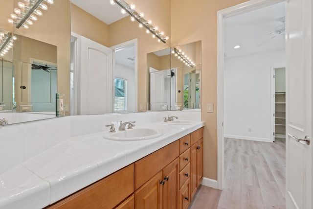 7 Hillcrest Drive, Palm Desert, CA 92260