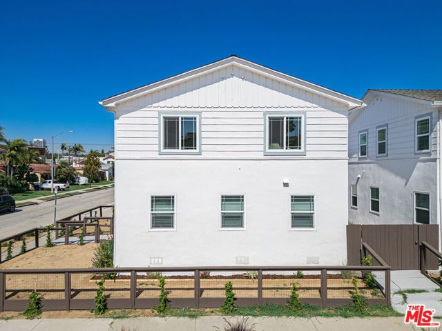 5317 Saturn Street, Los Angeles, CA 90019