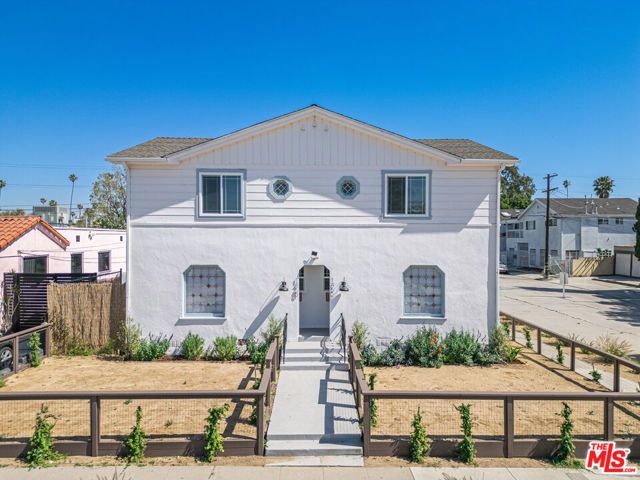 5317 Saturn Street, Los Angeles, CA 90019