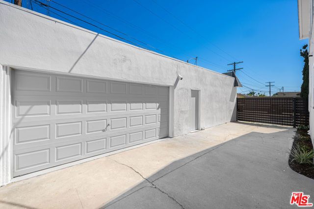 5317 Saturn Street, Los Angeles, CA 90019