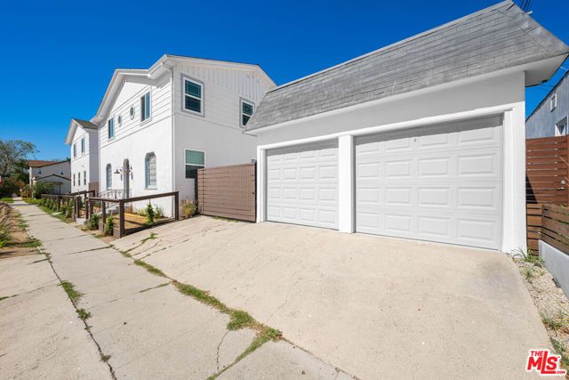 5317 Saturn Street, Los Angeles, CA 90019