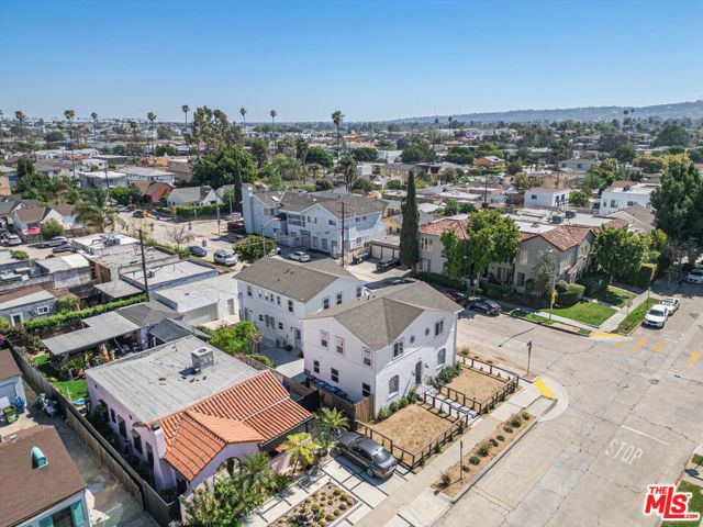5317 Saturn Street, Los Angeles, CA 90019