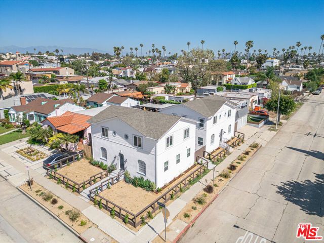 5317 Saturn Street, Los Angeles, CA 90019