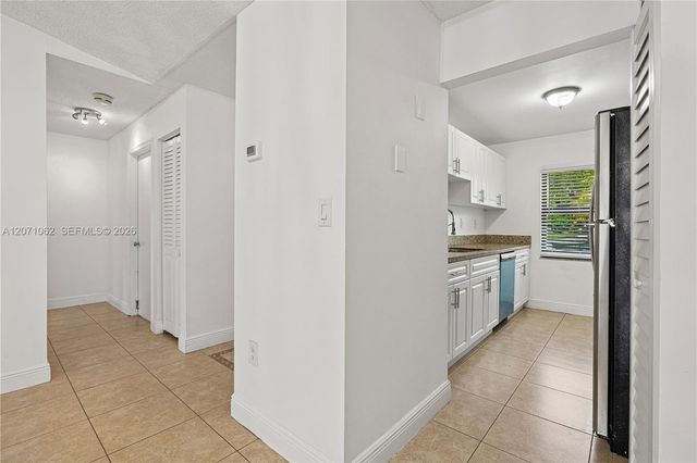 5302 SW 138th Place, Miami, FL 33175