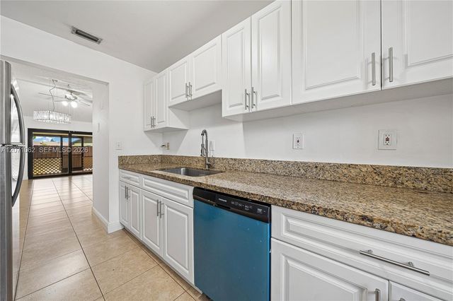 5302 SW 138th Place, Miami, FL 33175