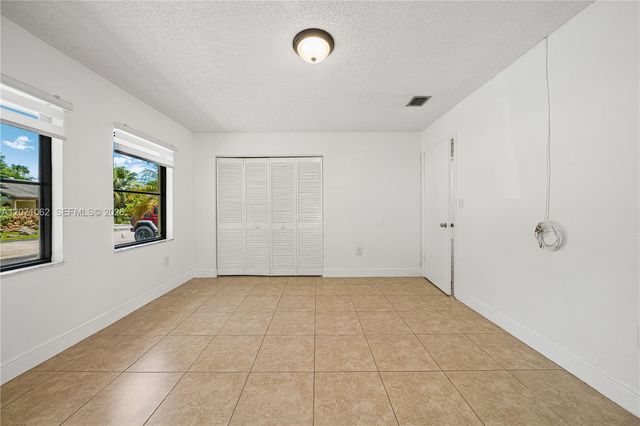 5302 SW 138th Place, Miami, FL 33175