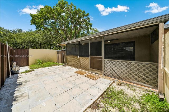 5302 SW 138th Place, Miami, FL 33175