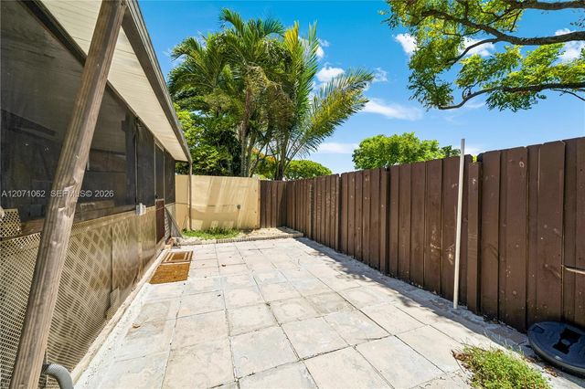 5302 SW 138th Place, Miami, FL 33175