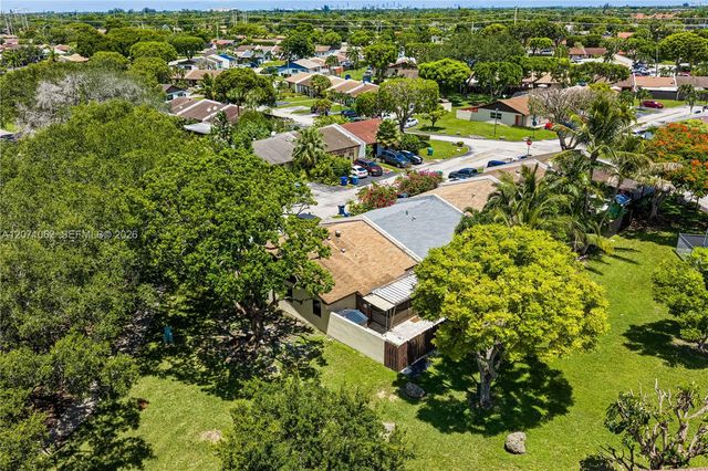 5302 SW 138th Place, Miami, FL 33175