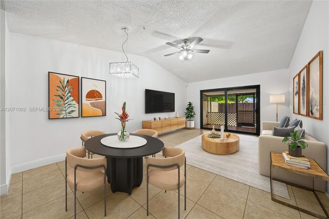 5302 SW 138th Place, Miami, FL 33175