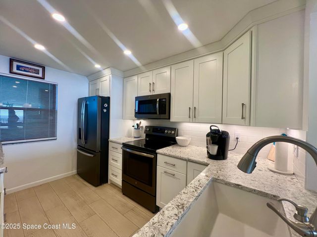 4250 N Highway A1a, 505, Hutchinson Island, FL 34949