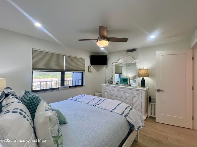 4250 N Highway A1a, 505, Hutchinson Island, FL 34949