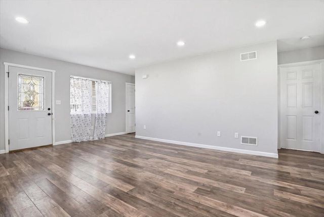 2127 27th STREET, Kenosha, WI 53140