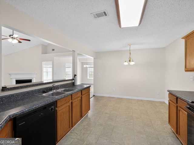 3767 Walnut Creek Way, Lithonia, GA 30038