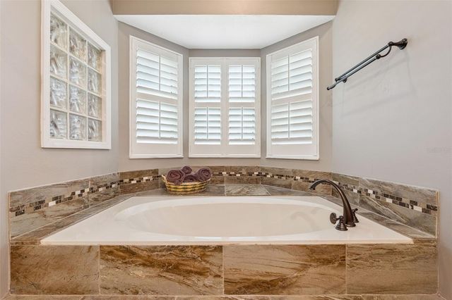 441 WILD OAK CIRCLE, Longwood, FL 32779