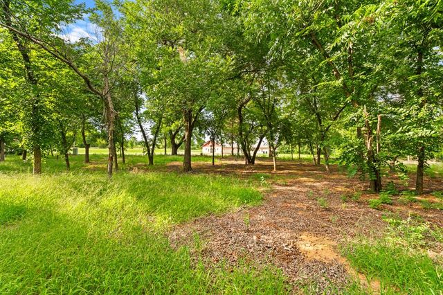 10900 E Wilshire Boulevard, Spencer, OK 73084