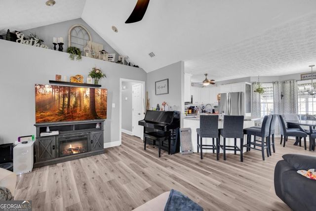 369 Kay Drive, Winder, GA 30680