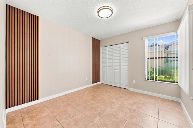 4561 DISCOVERY Lane 13, West Palm Beach, FL 33417