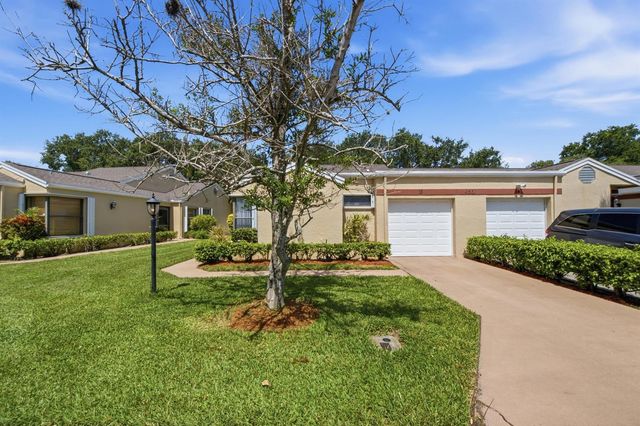 4561 DISCOVERY Lane 13, West Palm Beach, FL 33417