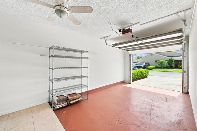 4561 DISCOVERY Lane 13, West Palm Beach, FL 33417