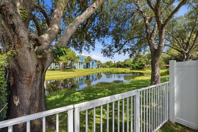 4561 DISCOVERY Lane 13, West Palm Beach, FL 33417