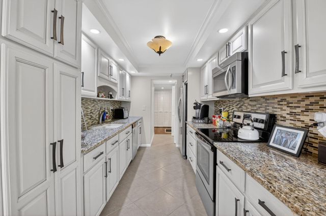 20090 Boca West Drive 318, Boca Raton, FL 33434