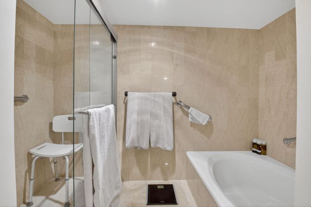 20090 Boca West Drive 318, Boca Raton, FL 33434