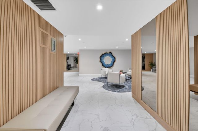 20090 Boca West Drive 318, Boca Raton, FL 33434