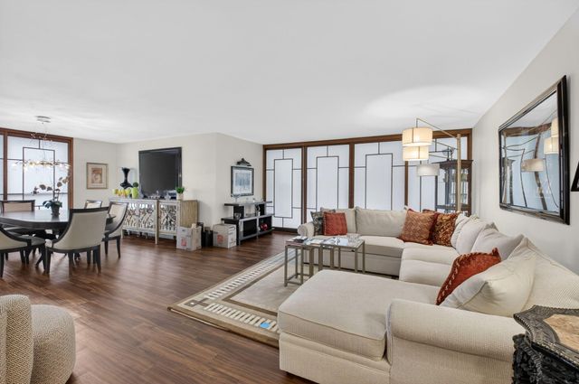 20090 Boca West Drive 318, Boca Raton, FL 33434