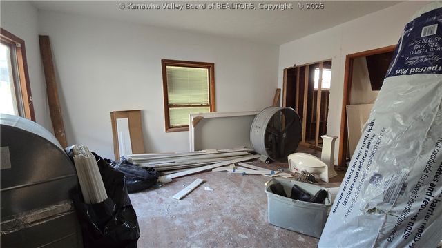 2427 Washington Street, Charleston, WV 25387