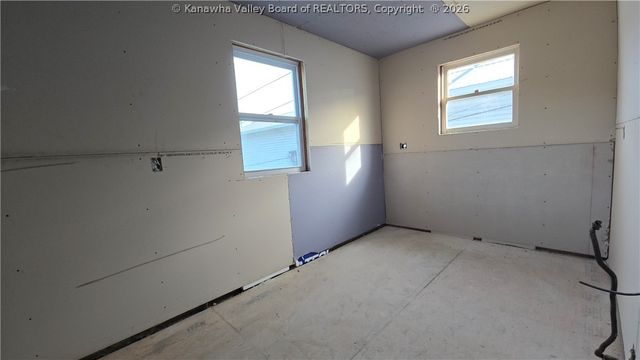 2427 Washington Street, Charleston, WV 25387