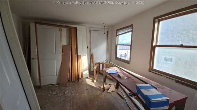 2427 Washington Street, Charleston, WV 25387