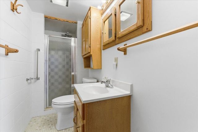 20264 HONEYSUCKLE Road, Council Bluffs, IA 51503