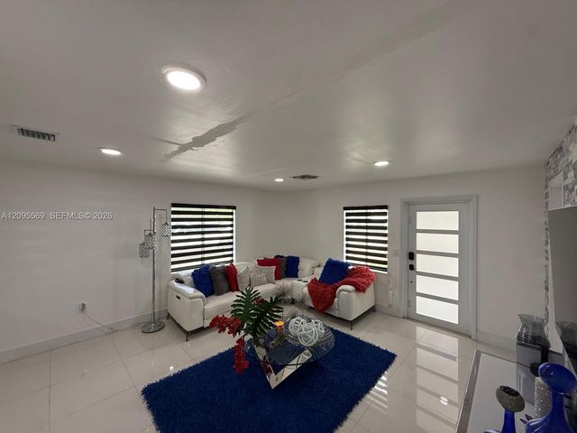 10516 NW 36th Place, Miami, FL 33147