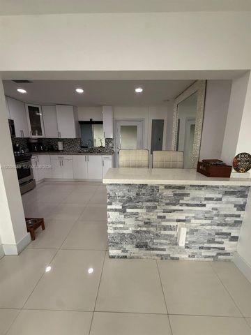 10516 NW 36th Place, Miami, FL 33147