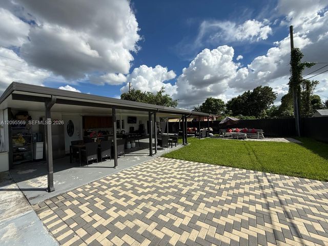 10516 NW 36th Place, Miami, FL 33147
