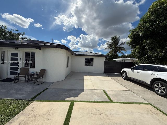 10516 NW 36th Place, Miami, FL 33147