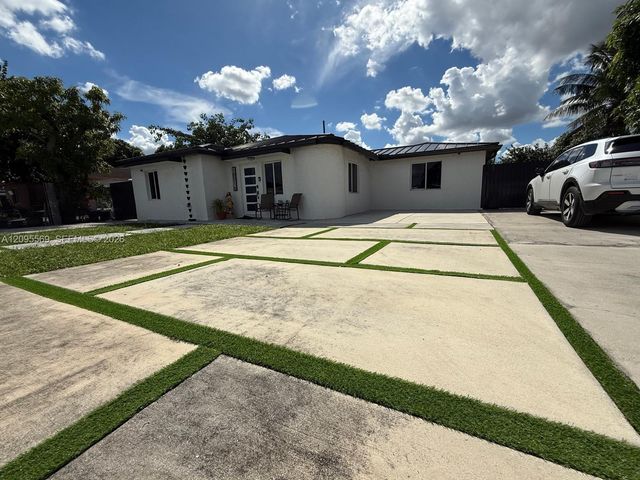 10516 NW 36th Place, Miami, FL 33147