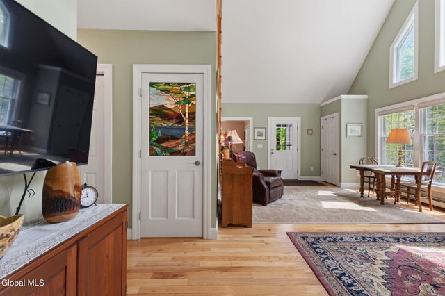 639 N Shore Rd Peck, Bleecker, NY 12078
