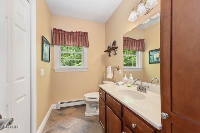 639 N Shore Rd Peck, Bleecker, NY 12078