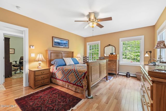 639 N Shore Rd Peck, Bleecker, NY 12078