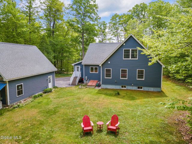 639 N Shore Rd Peck, Bleecker, NY 12078