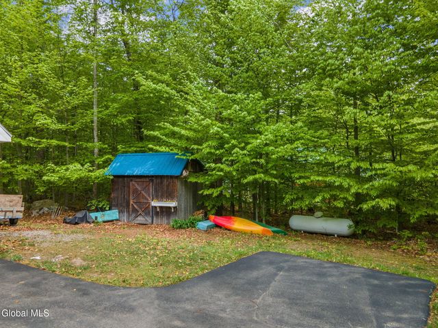 639 N Shore Rd Peck, Bleecker, NY 12078