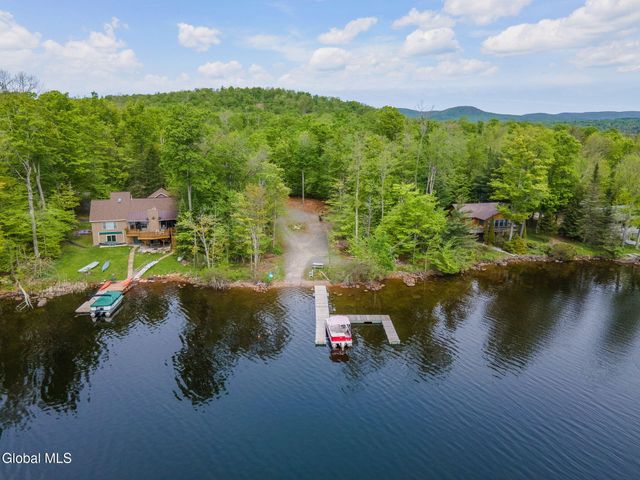 639 N Shore Rd Peck, Bleecker, NY 12078